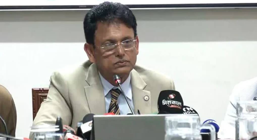 এইচএসসি পরীক্ষা শুরু কাল: সোশ্যাল মিডিয়ায় গুজব ছড়ালে কঠোর শাস্তির হুঁশিয়ারি শিক্ষামন্ত্রীর