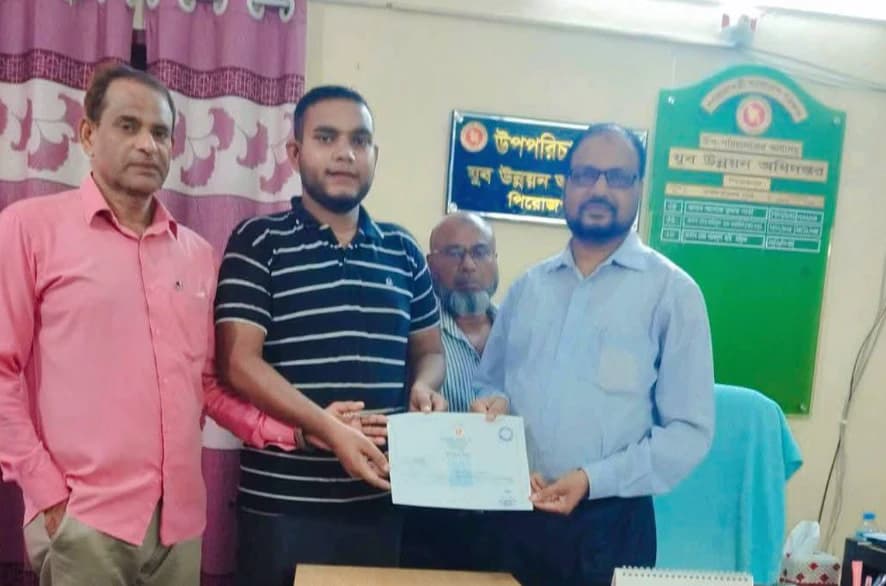 সরকারি নিবন্ধন পেল ‘কদমতলা ইয়ুথ ফাউন্ডেশন’: নতুন দিগন্তের পথে এক ঝাঁক স্বপ্নবাজ তরুণ
