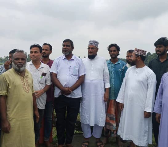 ডিমলায় কচুরিপানা পরিষ্কার ও জলাবদ্ধতা নিরসনে উদ্যোগ