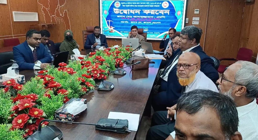 ঠাকুরগাঁও থেকে বাধ্যতামূলক মামলাপূর্ব মধ্যস্থতা কার্যক্রমের উদ্বোধন করলেন আইনমন্ত্রী