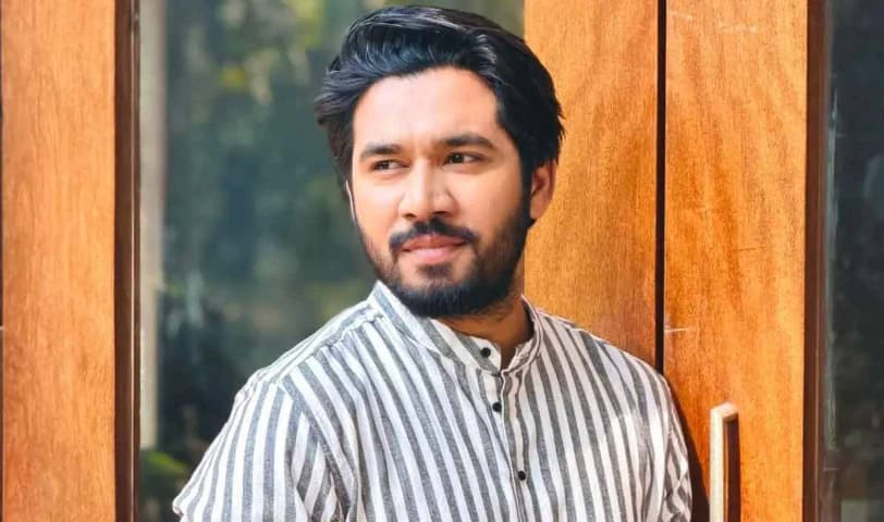 থাইল্যান্ডে স্কুটি দুর্ঘটনায় গুরুতর আহত অভিনেতা খায়রুল বাসার ও চিত্রগ্রাহক মেহেদী রনি
