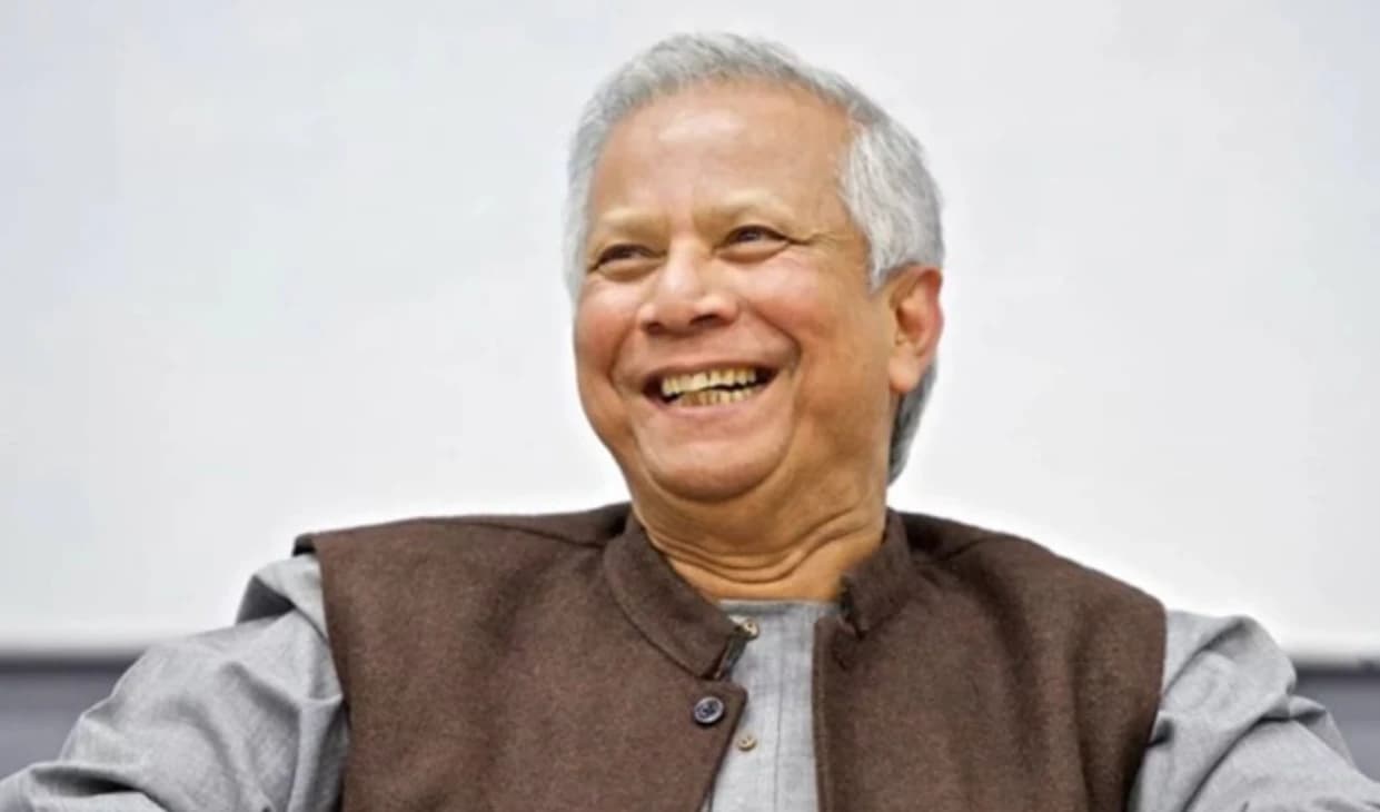 ধানমণ্ডি ৩২ নম্বর বাড়ির ভাঙচুর মামলা খারিজ, ড. ইউনূসসহ ২৭ জনের আবেদন নাকচ