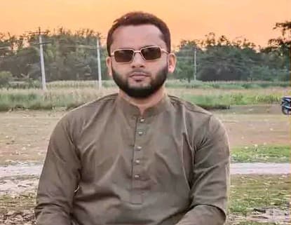 বৃদ্ধ মাতাকে বাড়ী থেকে তাড়িয়ে দেওয়ার অভিযোগে ছেলে আটক