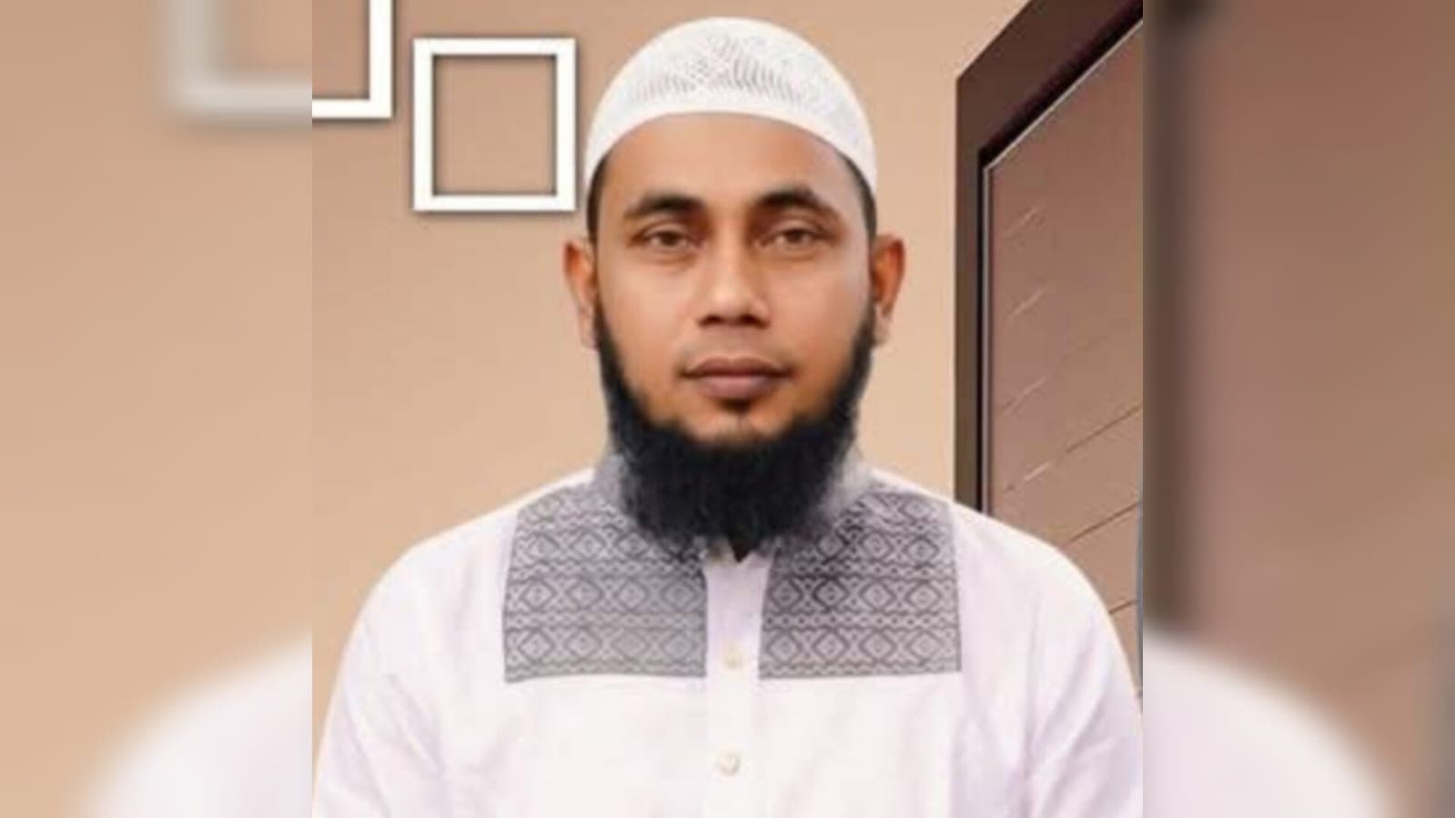 সোনারগাঁয়ে ভারপ্রাপ্ত চেয়ারম্যানদের মধ্যে উন্নয়ন কর্মকাণ্ডে এগিয়ে আব্দুল্লাহ আল মামুন