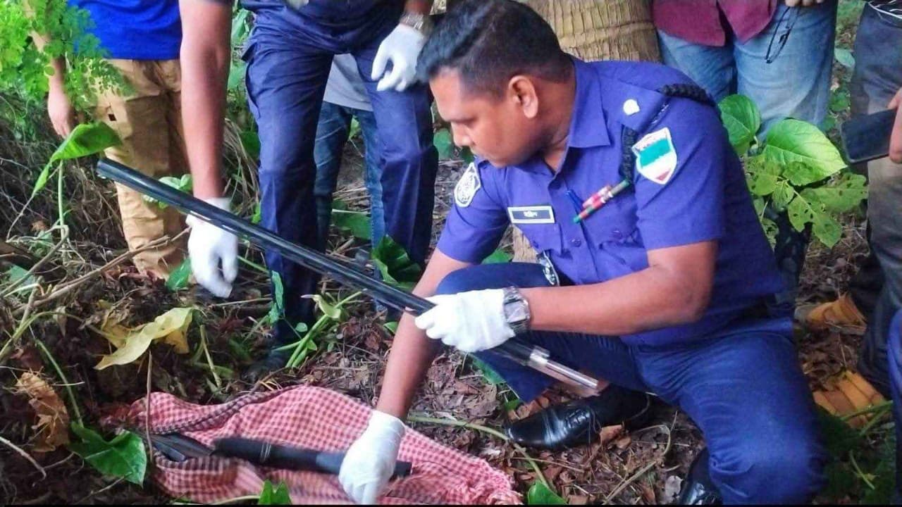মৃত মেয়ের শরীর নিয়ে অ্যাম্বুলেন্স চালকের অমানবিক চেষ্টা, হাতেনাতে ধরলেন শোকাতুর মা!