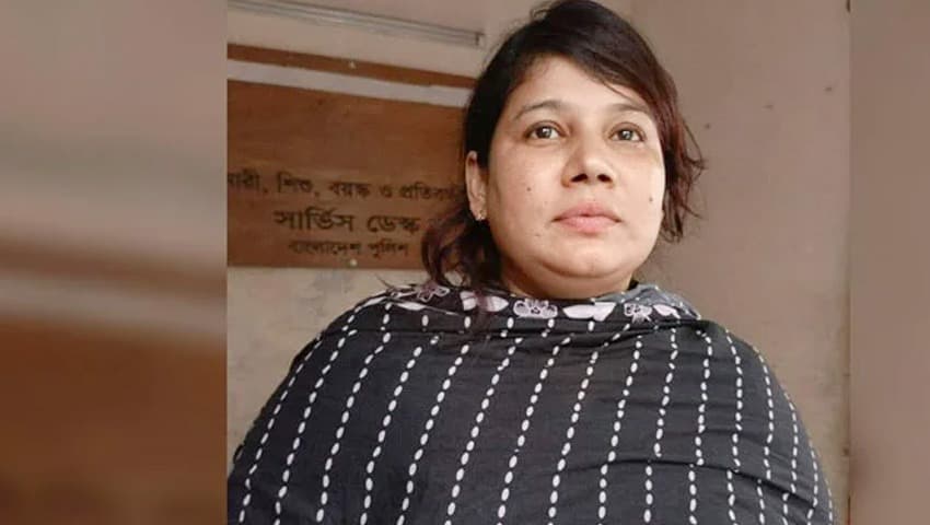 নরসিংদীতে  যুব মহিলা লীগ নেত্রী মনি গ্রেপ্তার