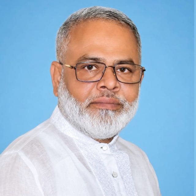 একমাত্র সন্তানের গুম ও ৩৭ মামলার বোঝা, তবু কর্মীদের ঢাল হয়ে দাঁড়িয়েছেন বাবলু ভাই