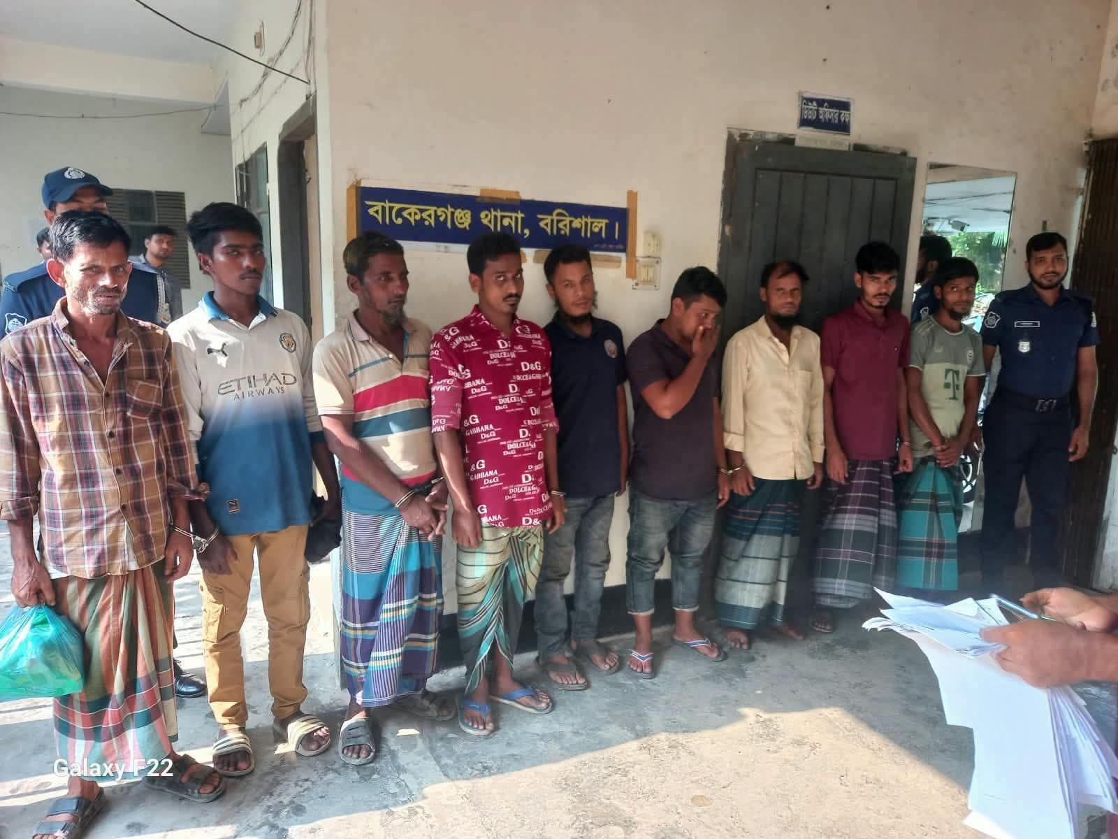 বাকেরগঞ্জে থানা পুলিশের মাদক অভিযানে ও অবৈধ মাটি কাটায় ৯ আসামি গ্রেপ্তার