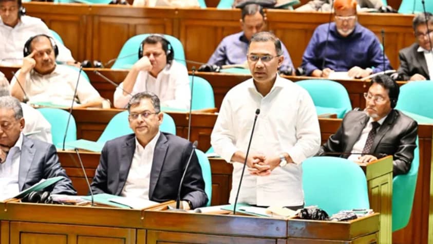 ‘কুইক রেন্টালে রাষ্ট্র ঋণী, কিছু মানুষ লাভবান’, বিদ্যুৎ সংকট নিয়ে বিস্ফোরক প্রধানমন্ত্রী তারেক রহমান