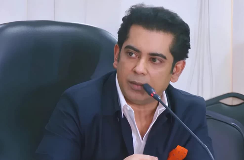 নেতৃত্ব সংকটে দেশ, মেধাবীরা রাজনীতি থেকে দূরে: বড় সতর্কবার্তা দিলেন তথ্যমন্ত্রী আন্দালিব রহমান পার্থ