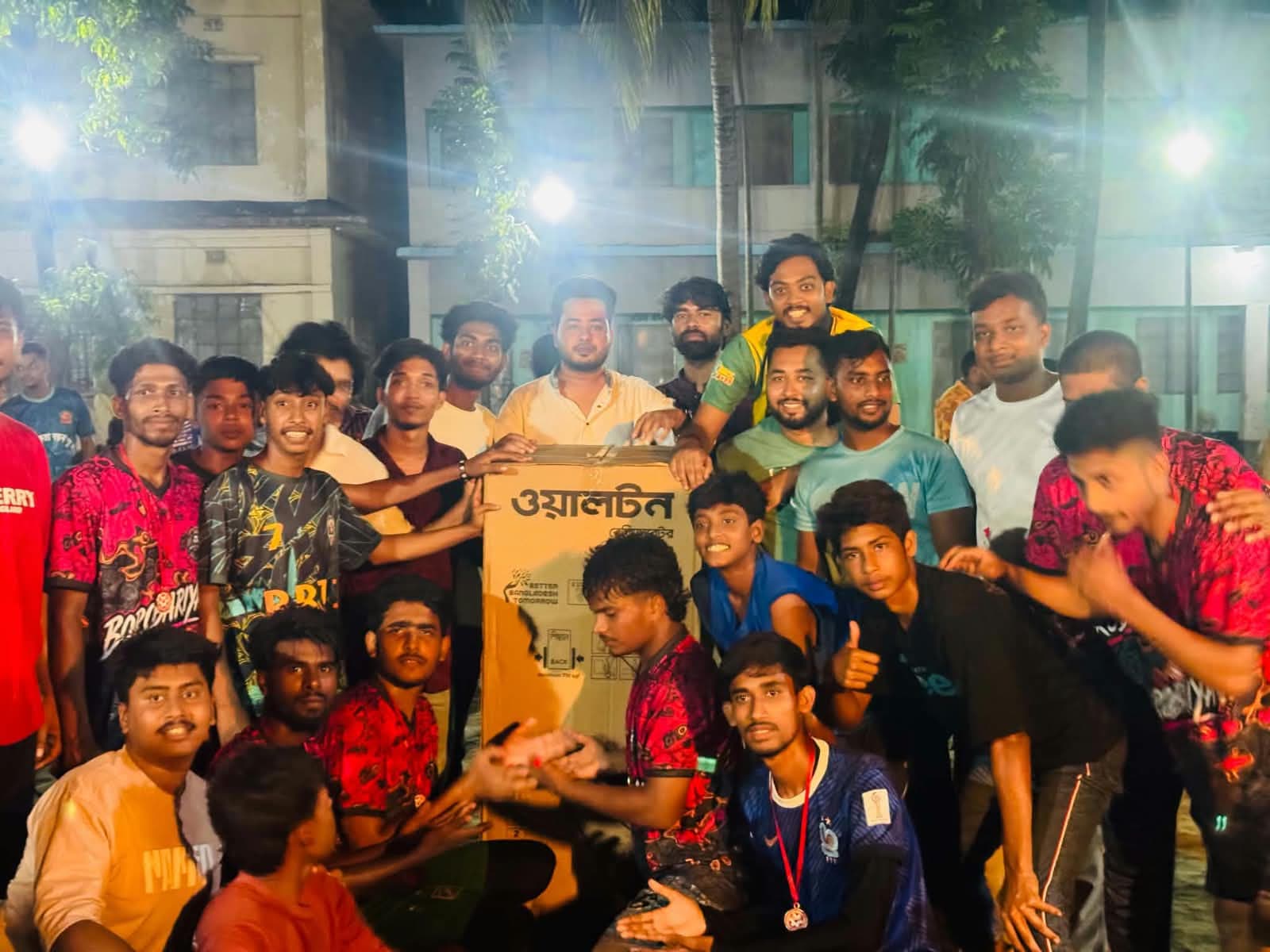 সরকারি কালীগঞ্জ শ্রমিক কলেজ শাখা ছাত্র দলের উদ্যোগে  দিবা রাত্রী ফুটবল টুনামেন্ট অনুষ্ঠিত 