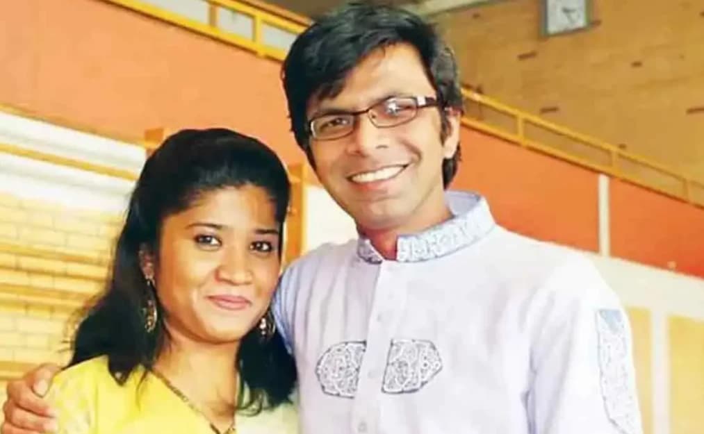 ১৪ বছর অপেক্ষার পর বিচারহীনতার যন্ত্রণা, সাগর-রুনির খুনের বিচার চেয়ে ট্রাইব্যুনালে পরিবারের আবেদন