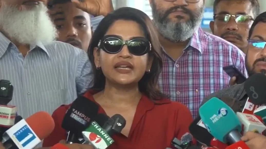 ‘আমার গায়ে হাত তুলেছেন’, ইতালিতে বর্বর হামলার পর দেশে ফিরে ক্ষোভ ঝাড়লেন বাঁধন