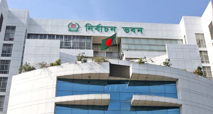 বড় ধাক্কা! স্থগিত হলো ‘নৌকা’ প্রতীক, নির্বাচন বিধিতে আমূল পরিবর্তন
