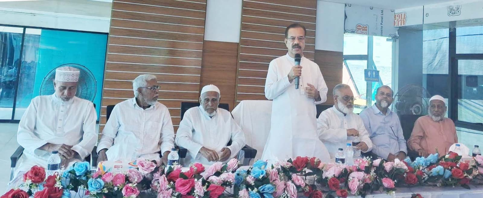 কালীগঞ্জে বিএনপির নেতৃবৃন্দের সঙ্গে এমপি মিলনের মতবিনিময়  সামাজিক যোগাযোগমাধ্যমে শালীনতা ও গঠনমূলক সমালোচনার আহ্বান