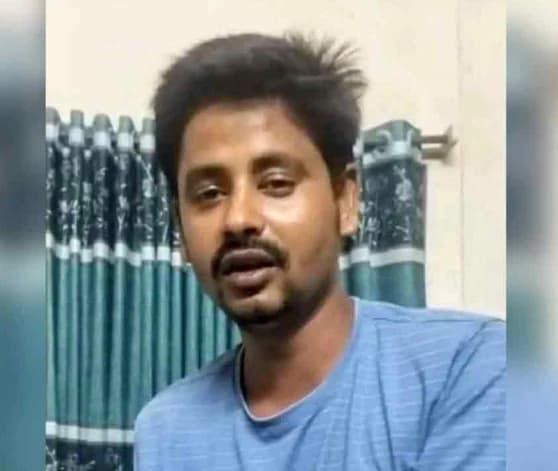 ফেসবুকের একটি স্ট্যাটাসেই বড় বিপদ! সুন্দরগঞ্জে গ্রেপ্তার হলো তরুণ যুবক