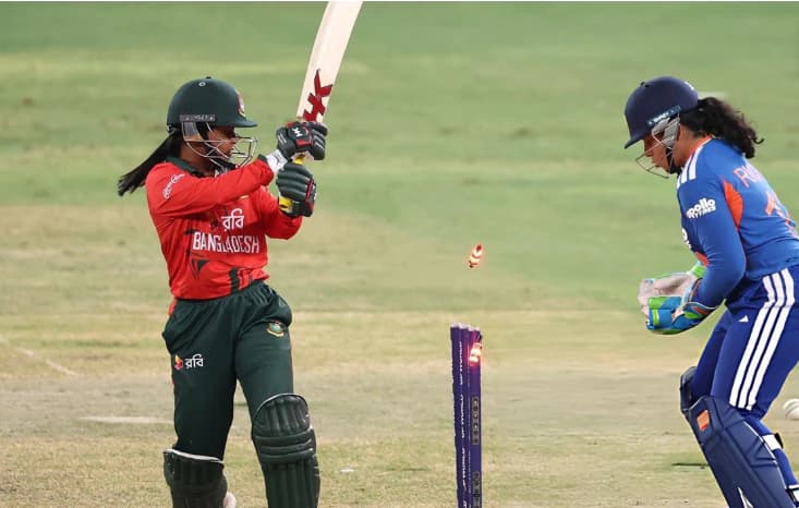 শেফালির সেঞ্চুরিতে ভারতের দাপট, ১১৪ রানে হেরে সেমিফাইনাল থেকে বিদায় বাংলাদেশ