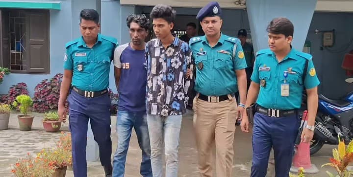 রাজশাহীতে নারীকে শ্লীলতাহানি ও মারপিটের অভিযোগে রাজপাড়া থানায় মামলা গ্রেপ্তার ২