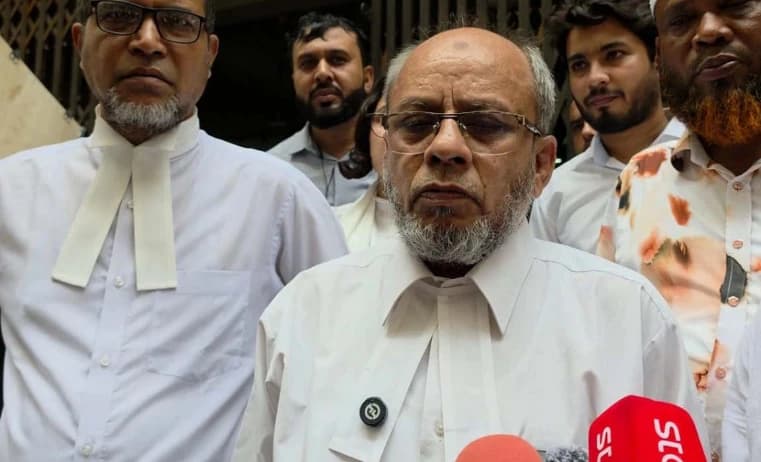 ‘আমার ছেলে জুলাইযোদ্ধা’, রিমান্ডে যাওয়া ছেলের জন্য আদালতে আকুতি বাবার