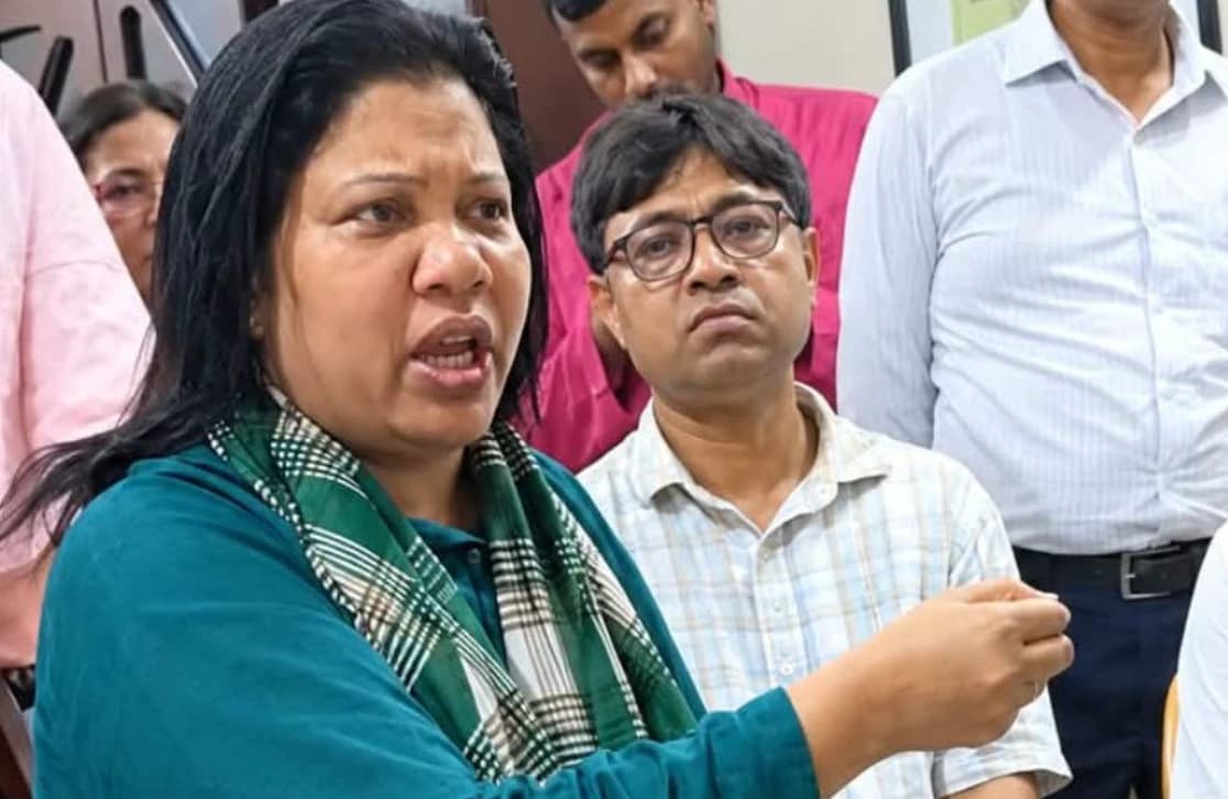 ফেসবুক আইডি ব্যবহার করে অপ্রতিমকে অপরাধী বানানোর চেষ্টা, সুষ্ঠু বিচারের দাবি মায়ের