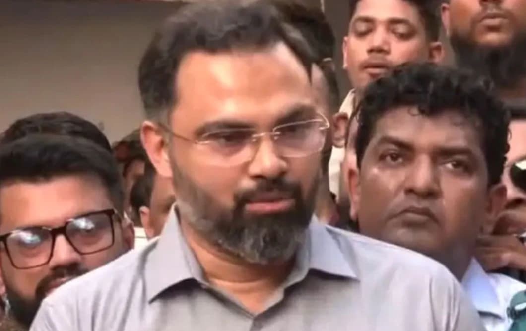 রাড্ডা স্বাস্থ্যকেন্দ্র দ্রুত সংস্কারের ঘোষণা, অবহেলার দায়ে শাহ আলী থানার ওসি ক্লোজ