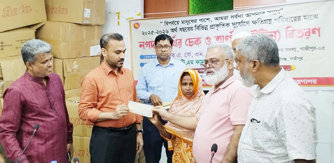 জনগণের কল্যাণে কাজ করতে হবে, মানুষের পাশে দাঁড়াতে হবে ,খালেকুজ্জামান বাবলু 