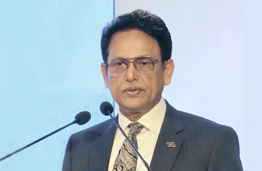 ৮১৭ জন বঞ্চিত প্রাথমিক শিক্ষককে ১ অক্টোবরের মধ্যে নিয়োগ দেওয়ার ঘোষণা শিক্ষামন্ত্রীর