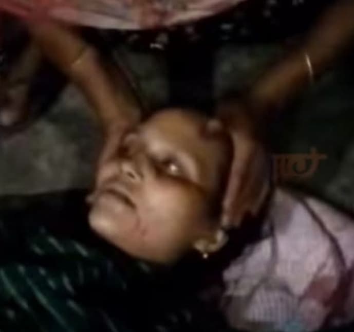 ভোলাহাটে সৎ ছেলের ছুরিকাঘাতে নিহত আয়েশা, ঘাতক আশিকুর পলাতক