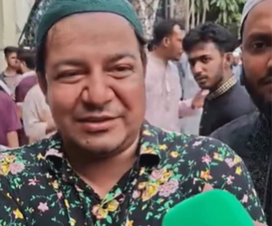 বায়তুল মোকাররমে হুমকিদাতারা এলে জুতার মালা পরানো হতো: তারেক রহমান