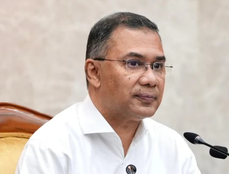 রিয়াদ বিমানবন্দরে ক্ষেপণাস্ত্র হামলায় ২ বাংলাদেশিসহ নিহত ১২, খোঁজ রাখছেন প্রধানমন্ত্রী