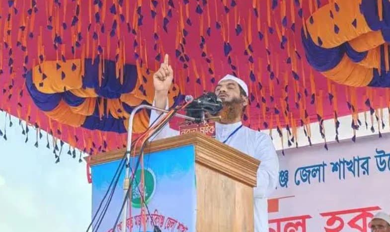 সিলেটে নাগরিক সমাবেশে অবিলম্বে জুলাই সনদ বাস্তবায়নের দাবি মামুনুল হকের