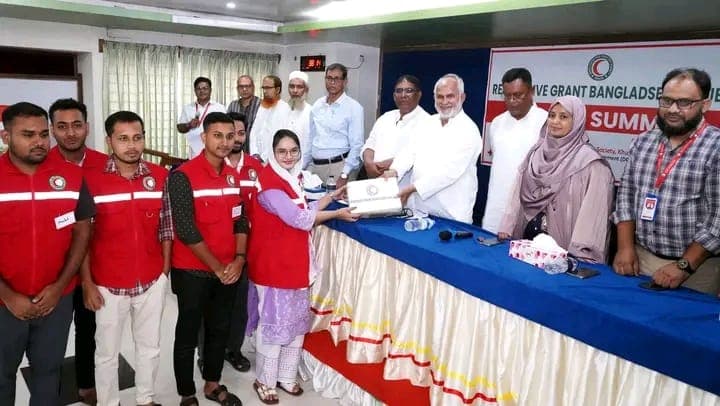 জলবায়ু ঝুঁকি মোকাবিলায় তরুণদের এগিয়ে আসার আহ্বান নজরুল ইসলাম মঞ্জুর