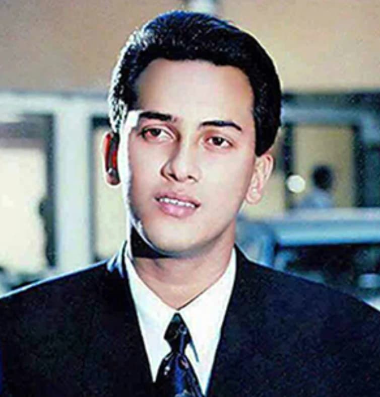 সালমান শাহর মরদেহ উত্তোলনের আদেশ বাতিলের আবেদন নথিজাত করল আদালত