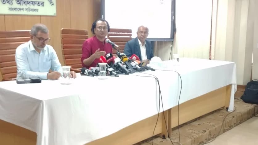 সিলেটের ডিসি বদলির সঙ্গে মাজারের কোনো সম্পর্ক নেই, স্পষ্ট জানালেন প্রধানমন্ত্রীর উপদেষ্টা