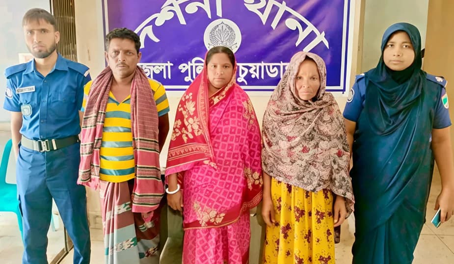 দর্শনায় হাঁস-মুরগি চুরির দায়ে স্বামী-স্ত্রীসহ ৩ জনের কারাদণ্ড