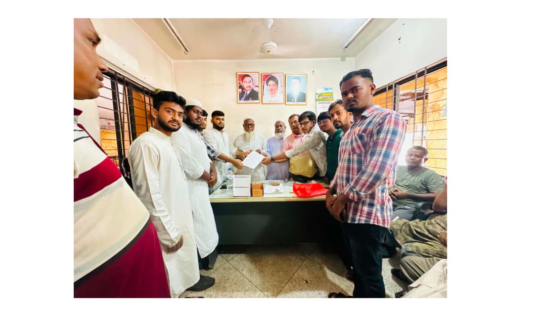 শিক্ষার্থীদের হাফ ভাড়া নিশ্চিতের দাবিতে বাস মালিক সমিতির কাছে লিখিত আবেদন