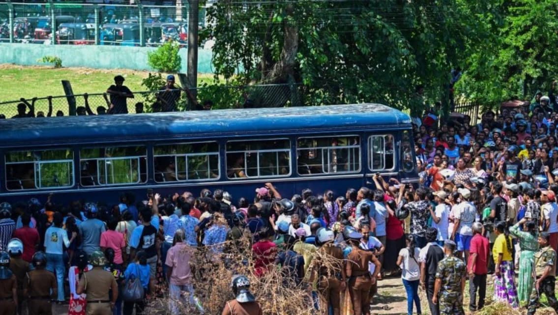 শ্রীলঙ্কায় বছরের সবচেয়ে ভয়াবহ কারাগার দাঙ্গা: নিহত ২৭, ধ্বংস কোটি টাকার সরঞ্জাম