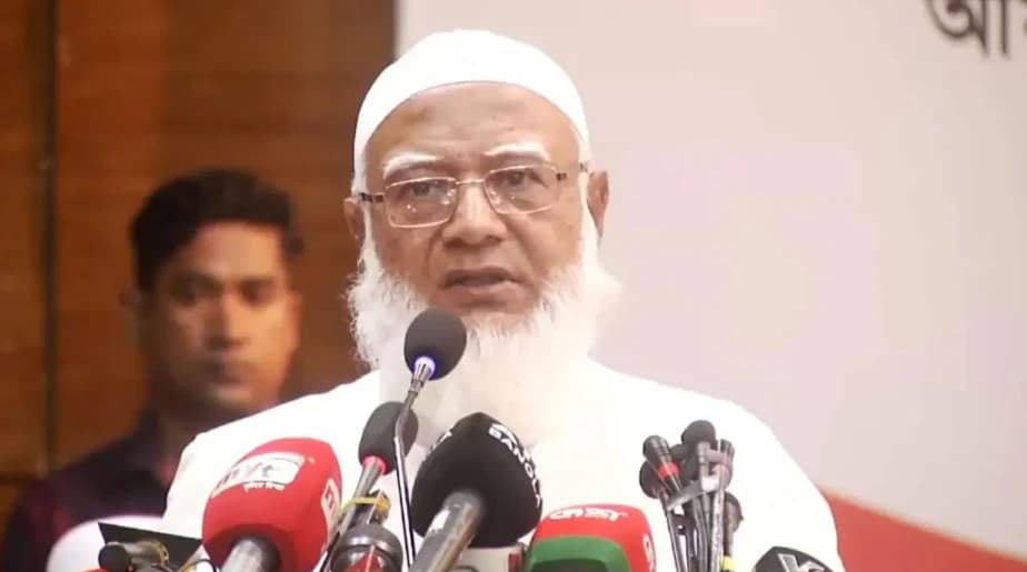 বিএনপির প্রতারণা ও অন্তর্বর্তী সরকারের ষড়যন্ত্রের তীব্র নিন্দা জামায়াত আমিরের