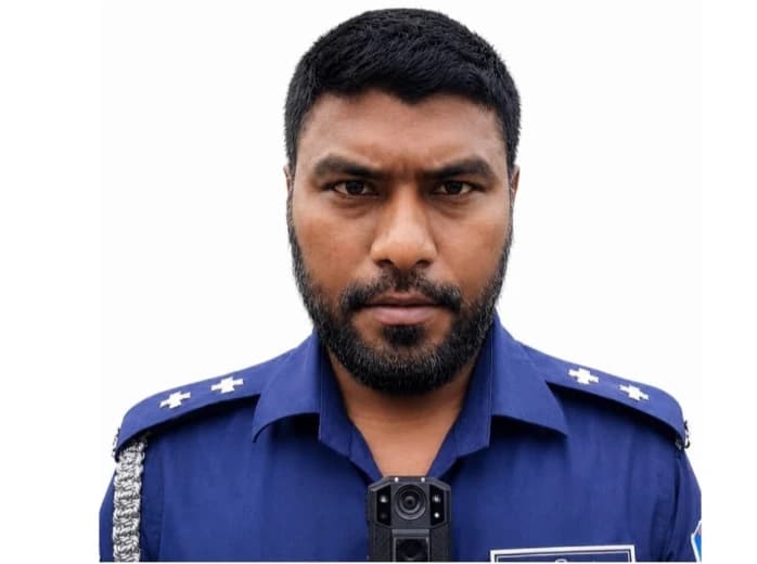 প্রবাসীর স্ত্রীকে কুপ্রস্তাবের অভিযোগ: অডিও ছড়িয়ে পড়তেই এসআই প্রত্যাহার