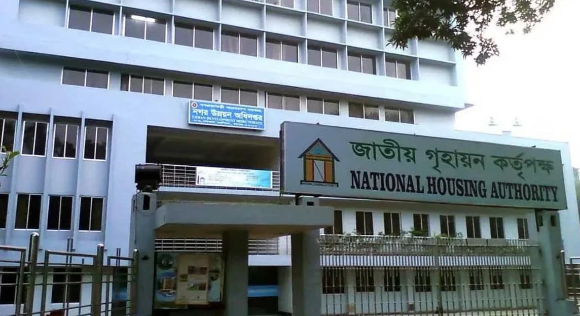 নথির পাতা থেকেও মুছে যাচ্ছে আওয়ামী লীগ সরকারের চিহ্ন: বড় সিদ্ধান্ত গণপূর্ত মন্ত্রণালয়ের