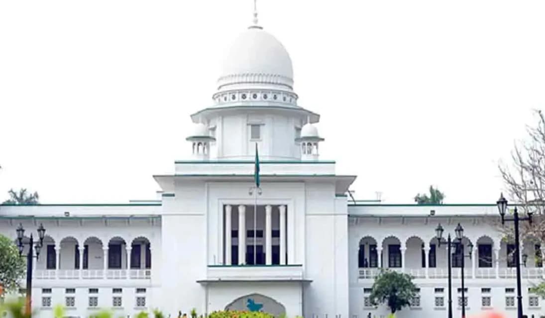 গভর্নিং বডিতে রাজনৈতিক পদধারীদের অযোগ্য ঘোষণা করে বিধি সংশোধনের রুল জারি করল হাইকোর্ট
