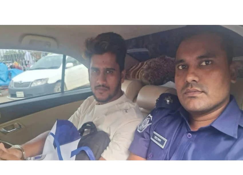 স্ত্রীকে হত্যা করে সিঙ্গাপুর পালানোর চেষ্টা, বিমানবন্দরে ইমিগ্রেশন পুলিশের জালে স্বামী