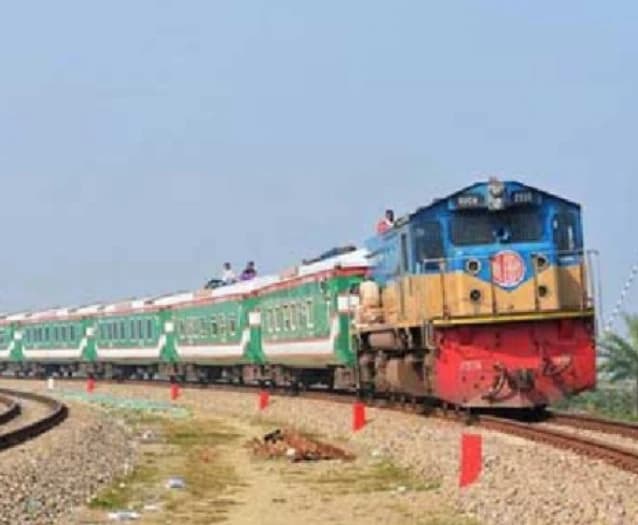 ৩ মাসে ১ হাজার ৫১১টি অভিযান, রেলওয়ে আদায় করল ৩ কোটি ২০ লাখ টাকা