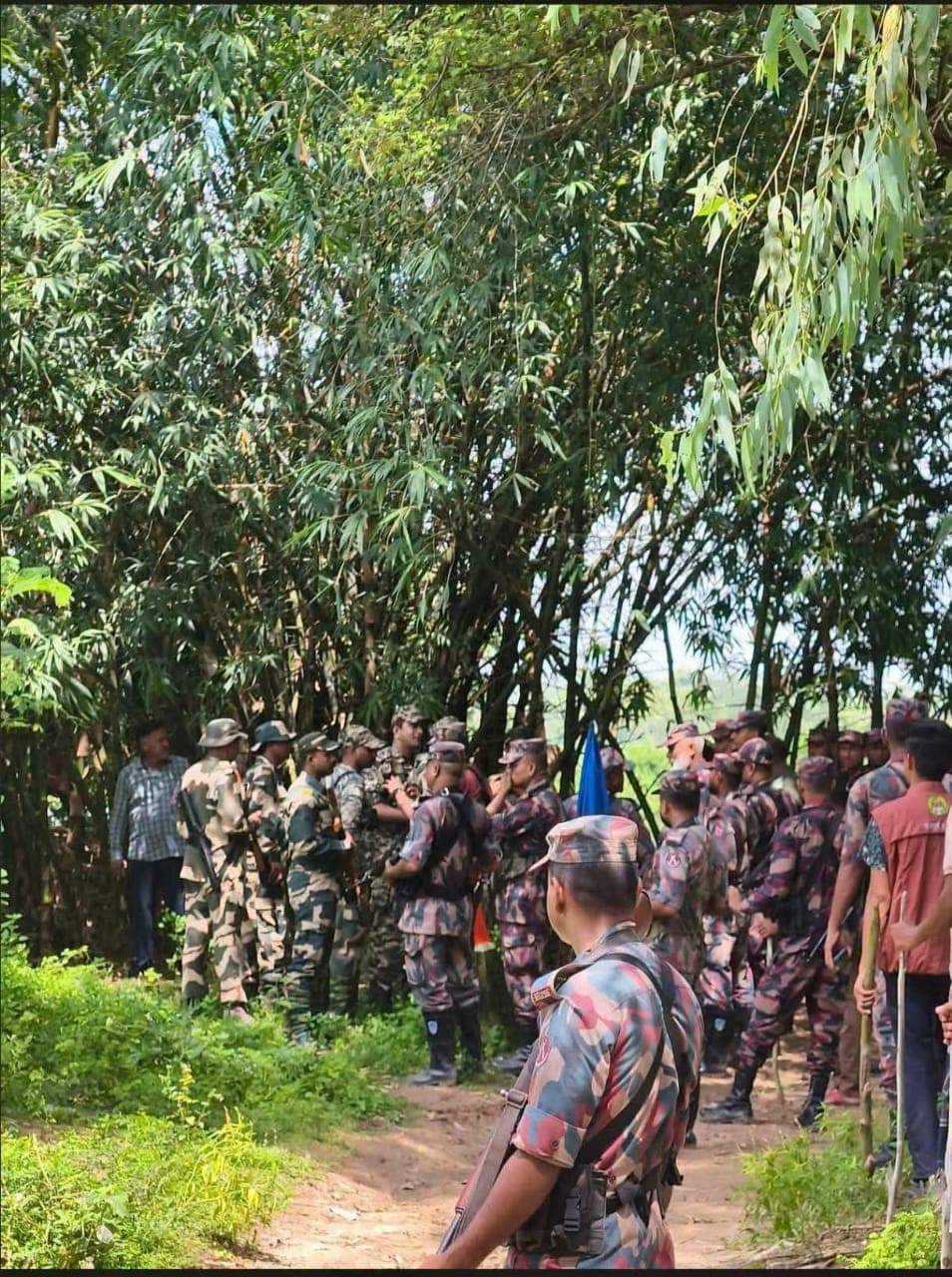 বিরামপুর সীমান্তে ৯ নারীকে পুশ-ইনের চেষ্টা, শক্ত প্রতিরোধ করল বিজিবি