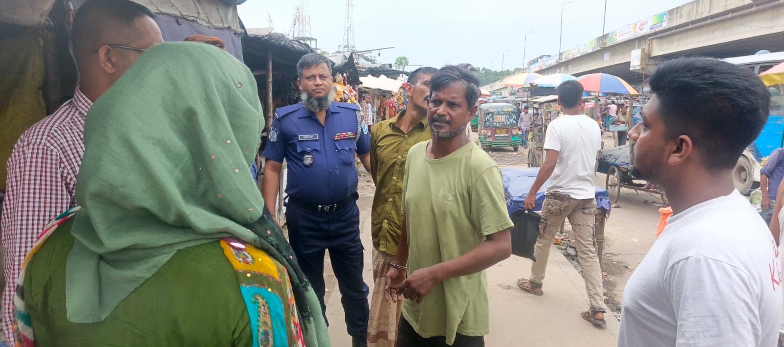 কালিয়াকৈরে মাদক মামলায় দুইজনের এক মাসের কারাদণ্ড