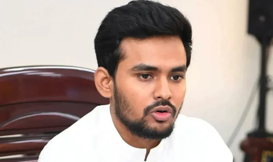 ‘বালুর ট্রাক দিয়ে আটকে রাখা যাবে না’: আসিফ মাহমুদ সজীব ভূইয়া
