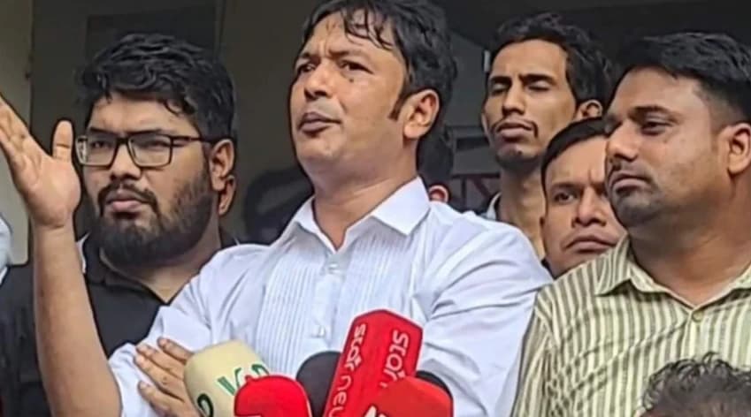 ‘মববাজি করে শিক্ষার পরিবেশ নষ্ট করতে দেওয়া হবে না’, জবিতে ছাত্রদলের হুঁশিয়ারি