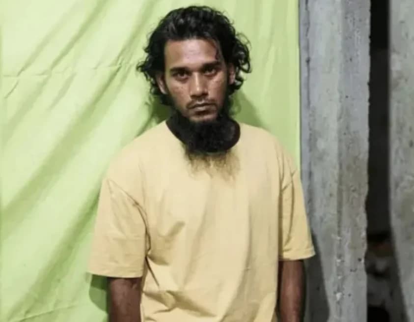 নেত্রকোণায় স্কুলছাত্রীকে ধর্ষণ: র্যাবের বিশেষ অভিযানে গ্রেপ্তার কনটেন্ট ক্রিয়েটর রিপন মিয়া