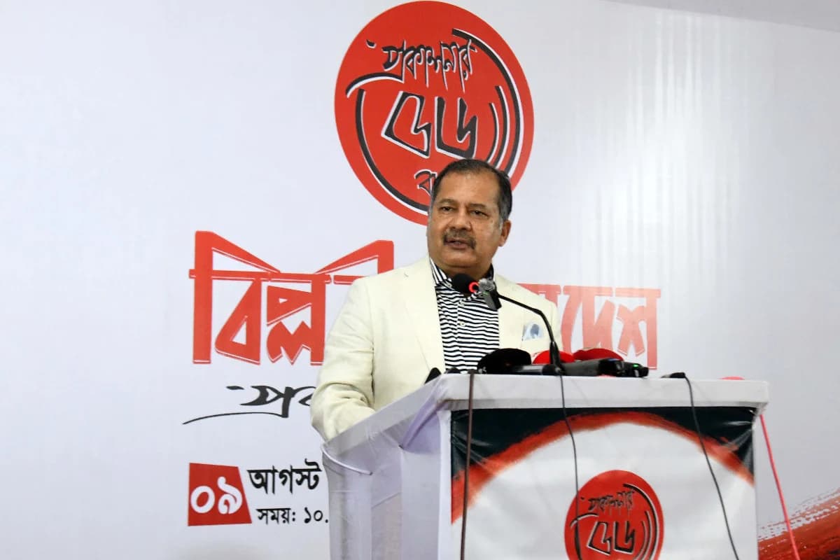 বস্তুনিষ্ঠতা না থাকলে সমাজে বাড়বে বিভাজন, গণমাধ্যমকে সতর্ক করলেন তথ্যমন্ত্রী
