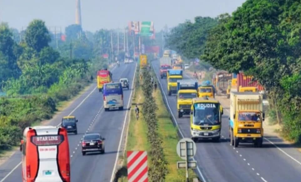 ১৮ আগস্ট থেকে ঢাকা-চট্টগ্রাম মহাসড়কে অটো ফাইন সিস্টেম, এআই ক্যামেরায় ধরা পড়বে ট্রাফিক আইন লঙ্ঘন